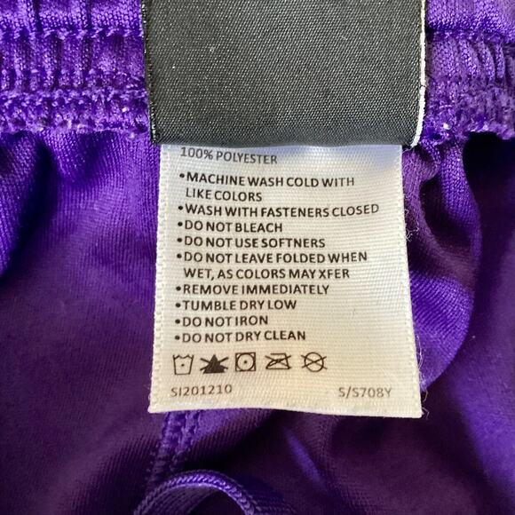 School PE Shorts - Picture 3 of 4